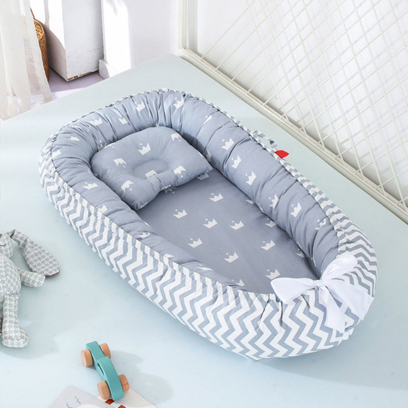 Baby Nest Mini Crib with Crown/Tiara